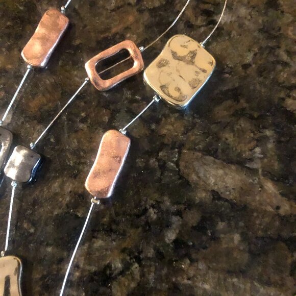Erica Lyons 3 Strand Necklace Earring Set Copper Black Silver Colors - Picture 3 of 7